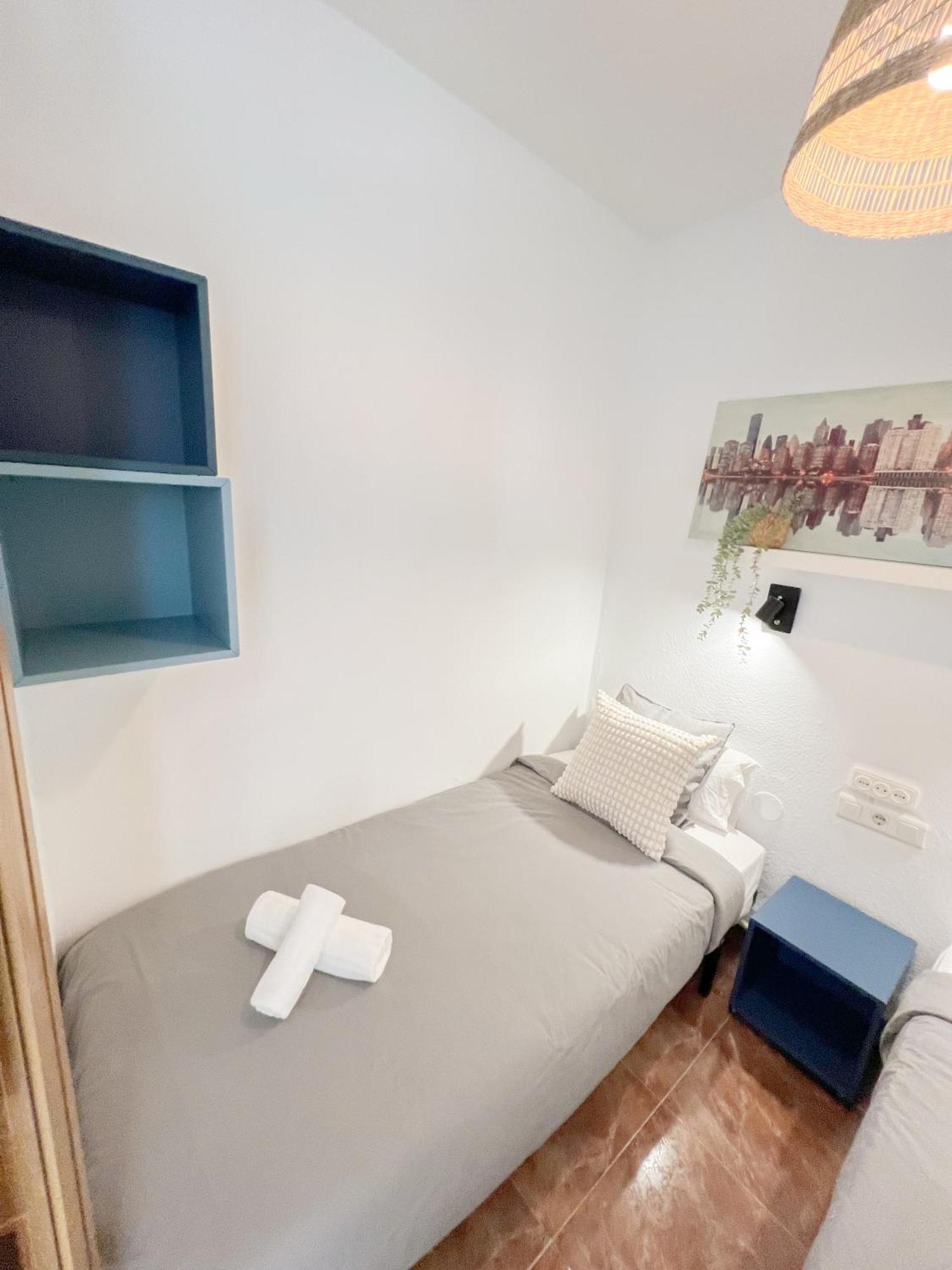 Ferienwohnung Cozy & Bright Flat Torremolinos Centre Exterior foto